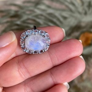 Moonstone stone ring